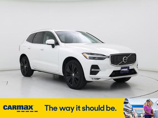 2022 Volvo XC60 B5 Inscription