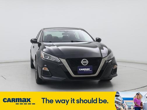 2020 Nissan Altima SR