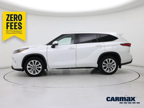 Pearl 2022 Toyota Highlander Limited