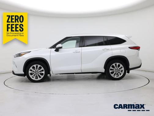 Pearl 2022 Toyota Highlander Limited
