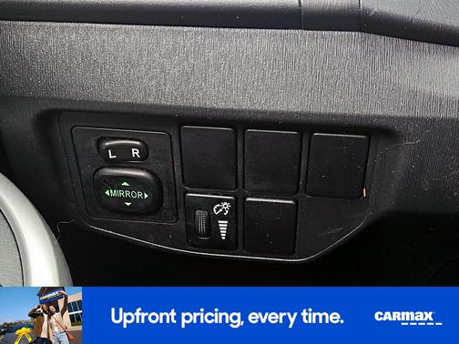 2015 Toyota Prius Three