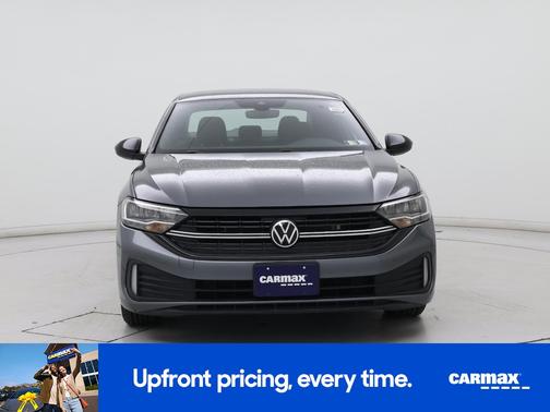 Gray 2024 Volkswagen Jetta Sport