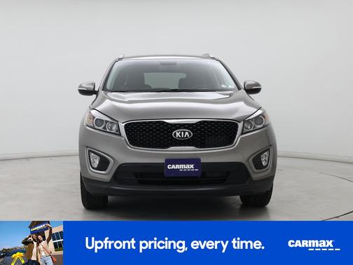 Gray 2016 Kia Sorento EX