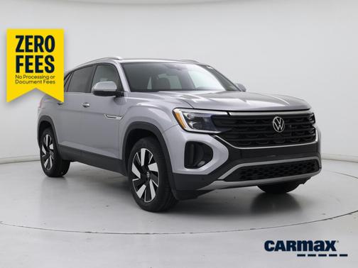 Silver 2024 Volkswagen Atlas Cross Sport SE w/Tech