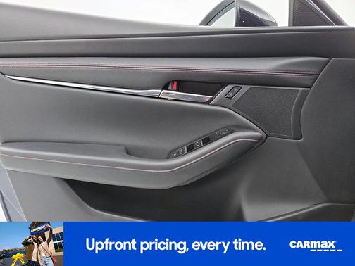 2024 Mazda Mazda3 Carbon Edition