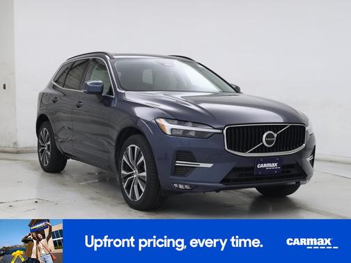 2022 Volvo XC60 B5 Momentum