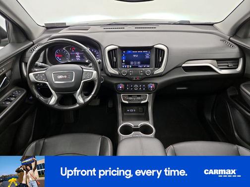 Black 2022 GMC Terrain SLT