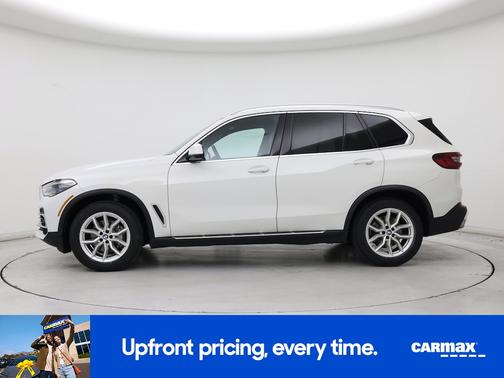 White 2023 BMW X5 xDrive40i