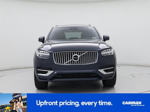 2024 Volvo XC90 B6 Plus Bright Theme
