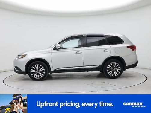 2020 Mitsubishi Outlander SE