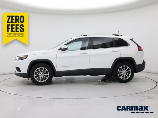 White 2019 Jeep Cherokee Latitude Plus