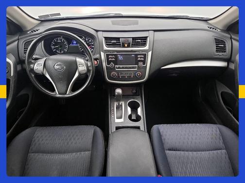 White 2018 Nissan Altima S