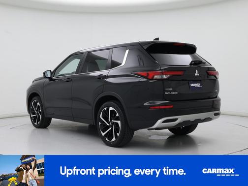 2022 Mitsubishi Outlander SE