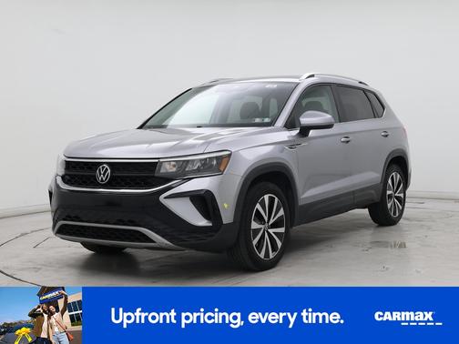 Silver 2023 Volkswagen Taos SE