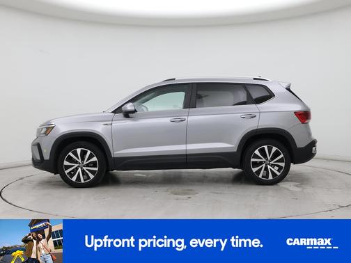 Silver 2023 Volkswagen Taos SE