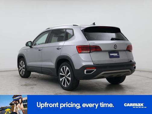 Silver 2023 Volkswagen Taos SE