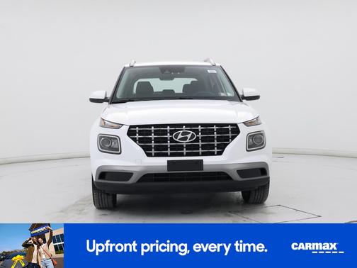 2022 Hyundai VENUE SEL