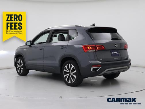 Gray 2022 Volkswagen Taos SE