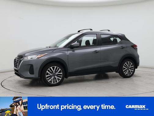 Gray 2023 Nissan Kicks SV