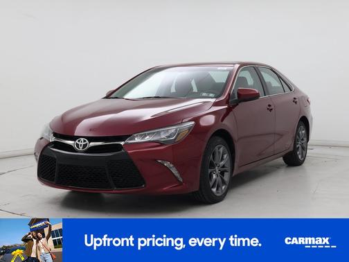 Red 2015 Toyota Camry XSE