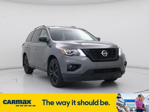 2018 Nissan Pathfinder SL