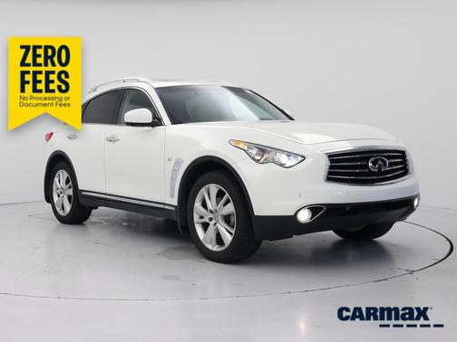 White 2015 INFINITI QX70