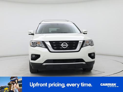 2017 Nissan Pathfinder Platinum
