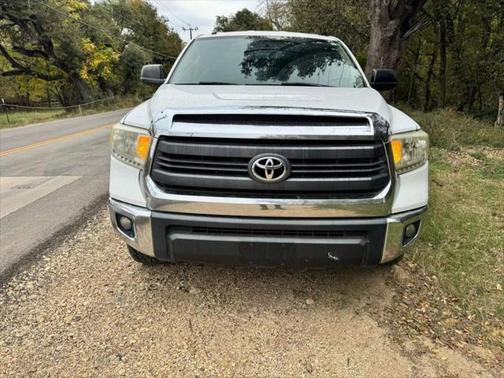 2014 Toyota Tundra SR5