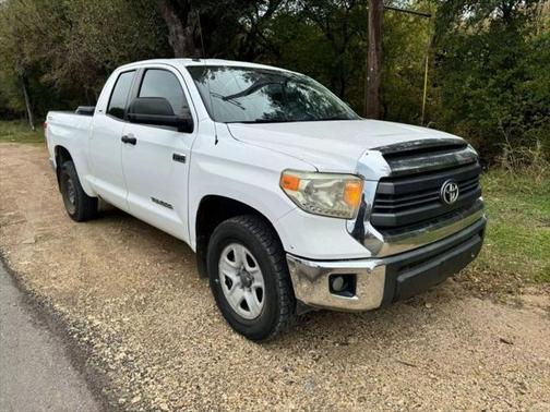2014 Toyota Tundra SR5