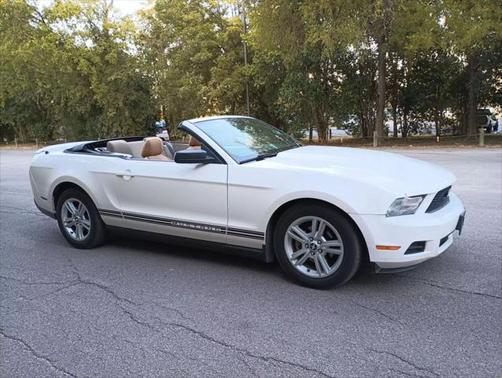 2010 Ford Mustang Premium