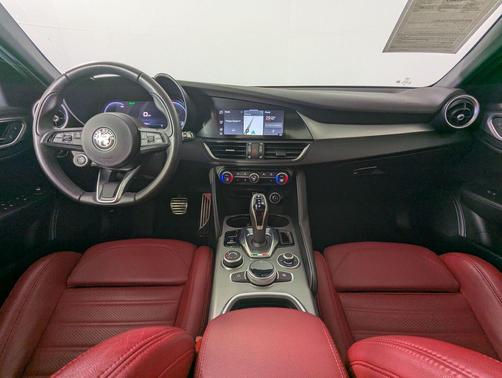 Vulcano Black Metallic 2024 Alfa Romeo Giulia Ti
