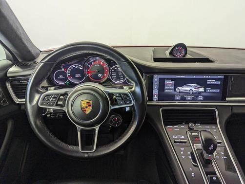 2019 Porsche Panamera GTS