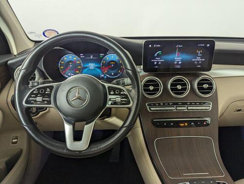 2022 Mercedes-Benz GLC 300 4MATIC