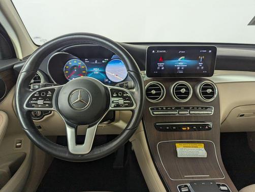 2022 Mercedes-Benz GLC 300 4MATIC