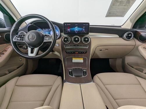 2022 Mercedes-Benz GLC 300 4MATIC