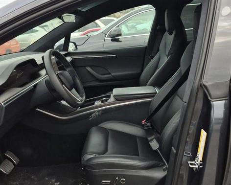 2024 Tesla Model X Long Range