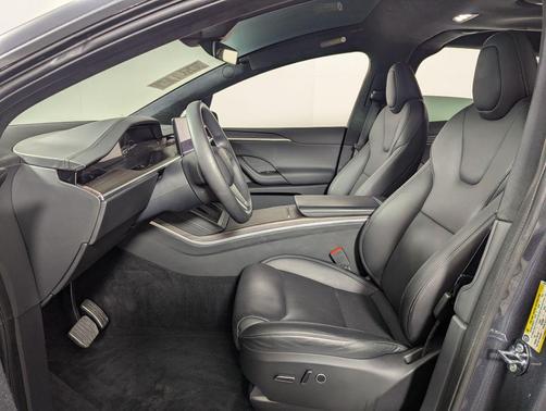 2024 Tesla Model X Long Range