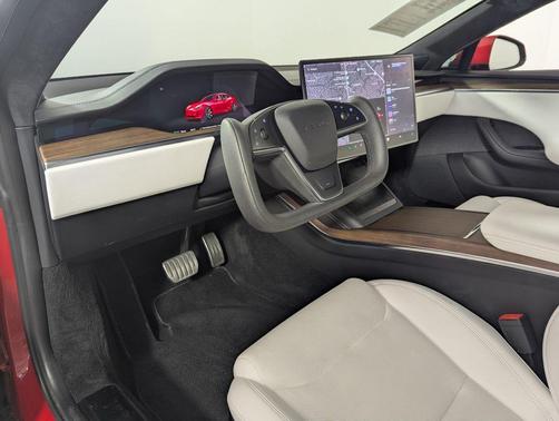 2023 Tesla Model S Standard Range