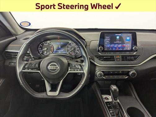 2021 Nissan Altima SR FWD