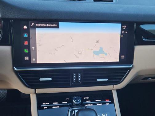 Carrara White Metallic 2022 Porsche Cayenne Cayenne