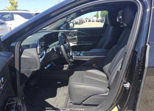 2025 Cadillac LYRIQ Sport