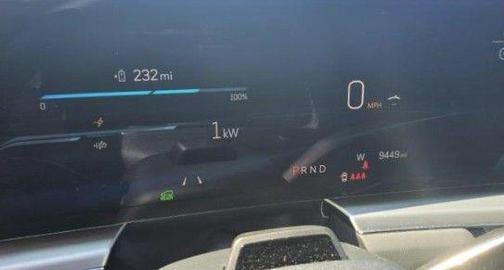 2025 Cadillac LYRIQ Sport