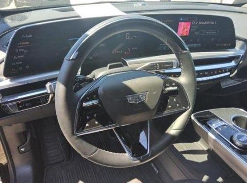 2025 Cadillac LYRIQ Sport