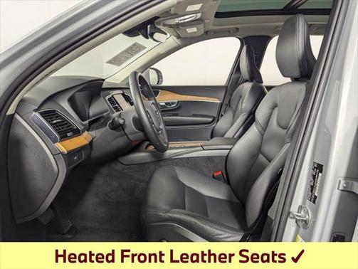 2024 Volvo XC90 B5 Plus Bright Theme