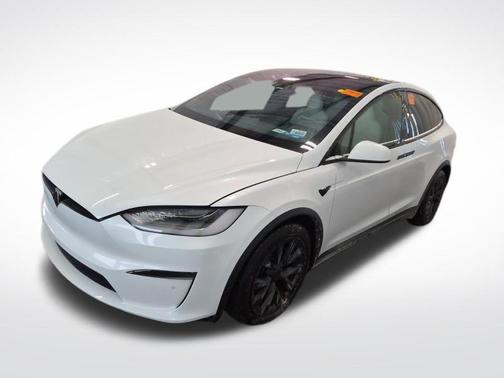 2022 Tesla Model X Plaid Tri Motor All-Wheel Drive