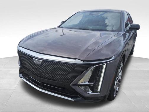 Celestial Metallic 2025 Cadillac LYRIQ Luxury