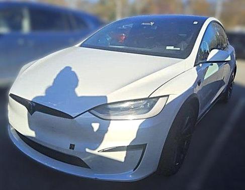 2022 Tesla Model X Plaid Tri Motor All-Wheel Drive