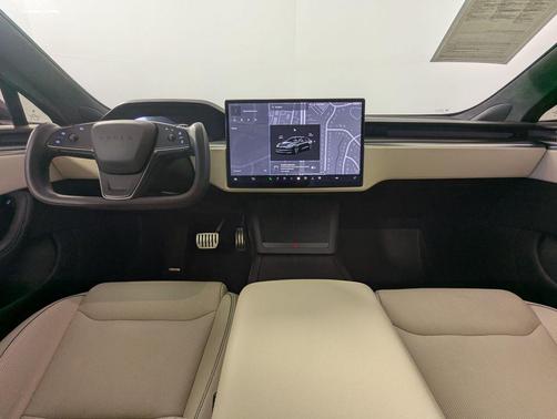 2022 Tesla Model S Plaid