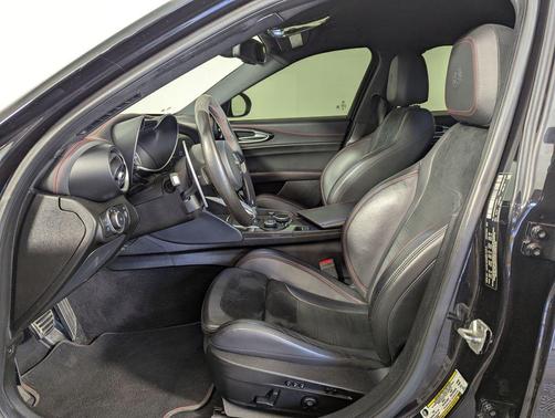 2018 Alfa Romeo Giulia Quadrifoglio