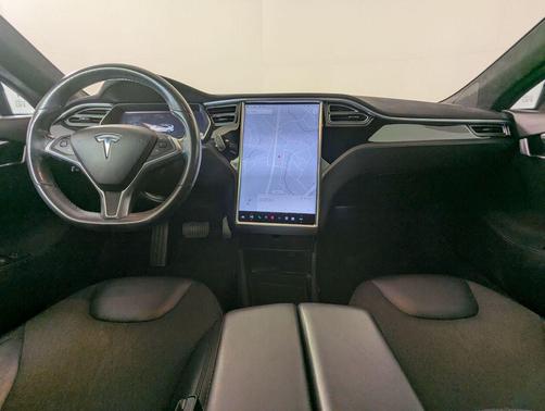 2015 Tesla Model S 85